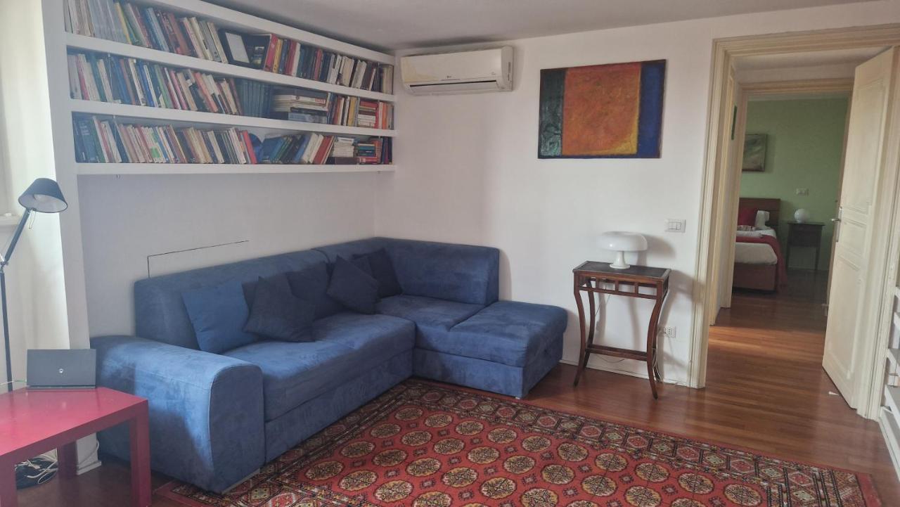 Casa Di Libri - Delizioso Appartamento A 10 Min Da Trastevere Рим Екстер'єр фото